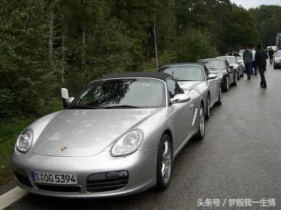 保時(shí)捷在德國(guó) 從國(guó)民跑車到身份符號(hào)的復(fù)雜定位